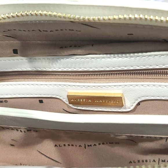 🆕Alessia Massimo Colorblock Top Handle Bag - Black / White / Grey NWT's - Picture 10 of 12